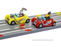 Micro Scalextric My First Looney Tunes Bugs Bunny vs Daffy Duck Battery Powered 1:64 Slot Car Race Track Set G1141T Yellow & Red